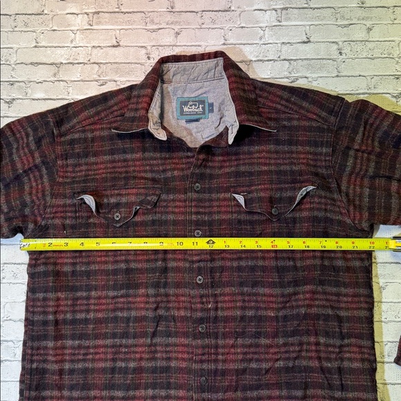 VINTAGE Woolrich mens L Large red plaid wool button up flannel shirt EUC - Picture 4 of 6